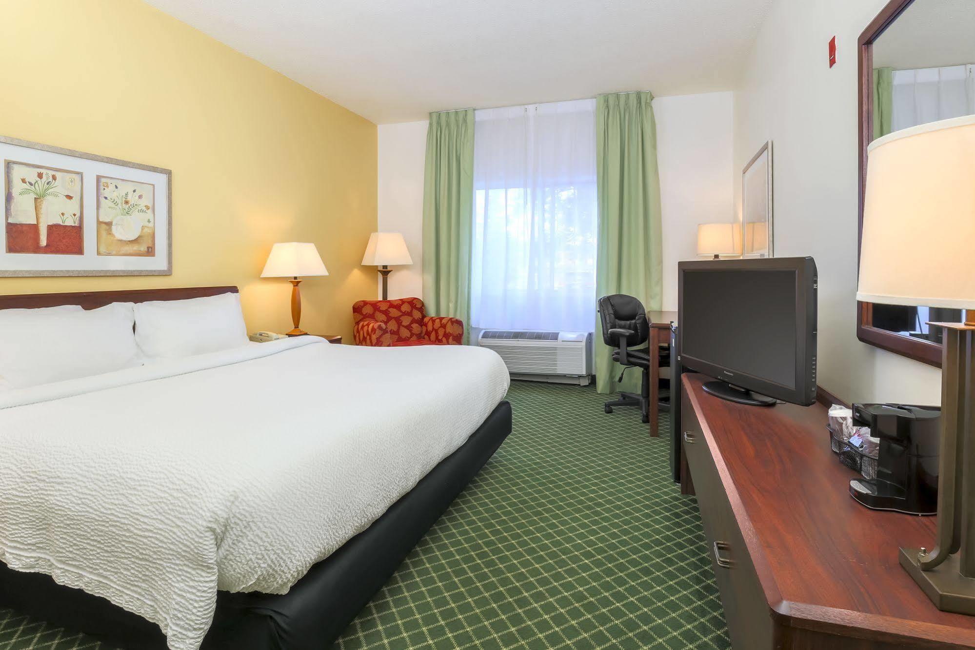 Wingate By Wyndham Uniontown Hotel Luaran gambar